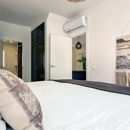 Penthouse Alhambra - Gerenoveerd Direct Aan Zee *