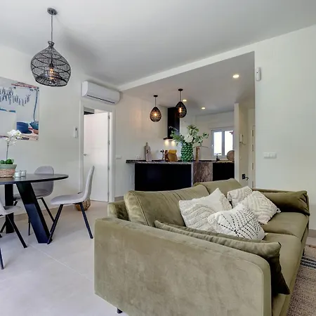 Daire Penthouse Alhambra - Dakterras & Private Pool Estepona