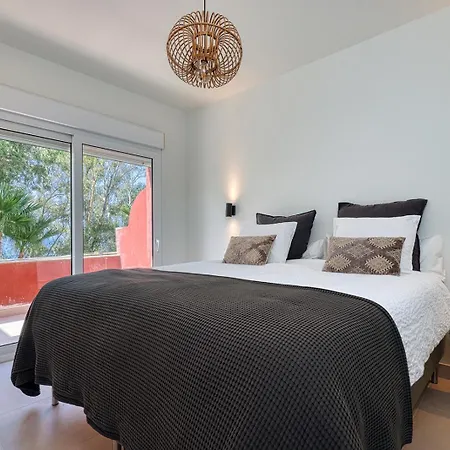 Daire Penthouse Alhambra - Dakterras & Private Pool