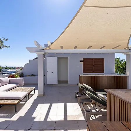 Penthouse Alhambra - Dakterras & Private Pool * Estepona