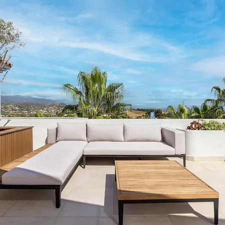 아파트 Penthouse Alhambra - Dakterras & Private Pool