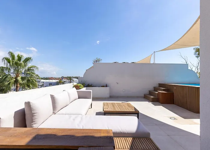 아파트 Penthouse Alhambra - Dakterras & Private Pool *